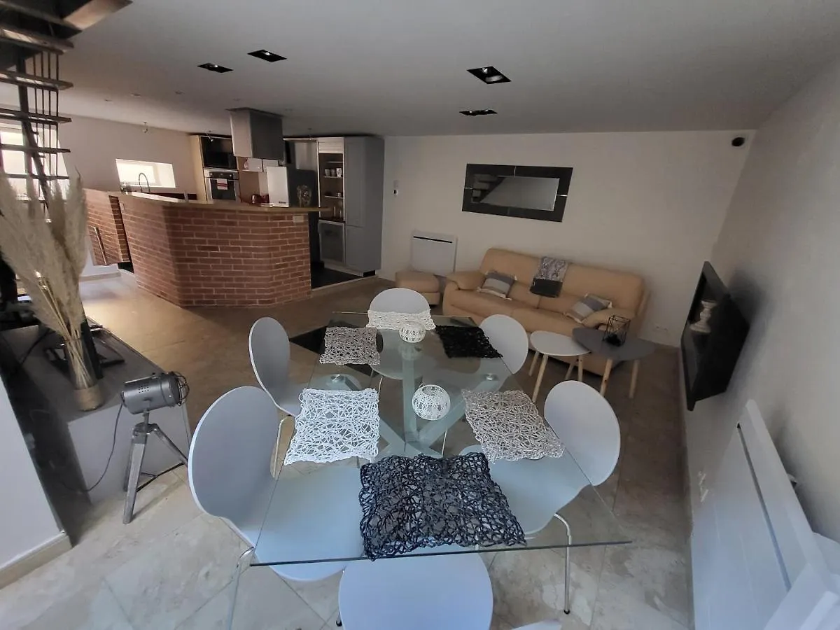 Agreable Maison De Ville A Villefranche Sur Saone location