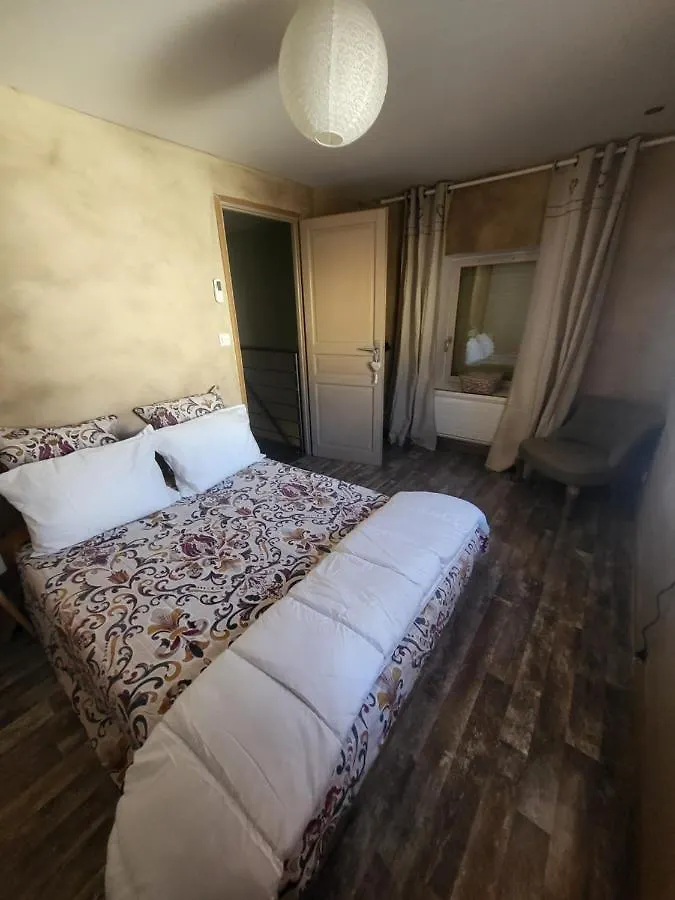 Agréable Maison de ville à Villefranche sur Saône 0*, Villefranche-sur-Saône France